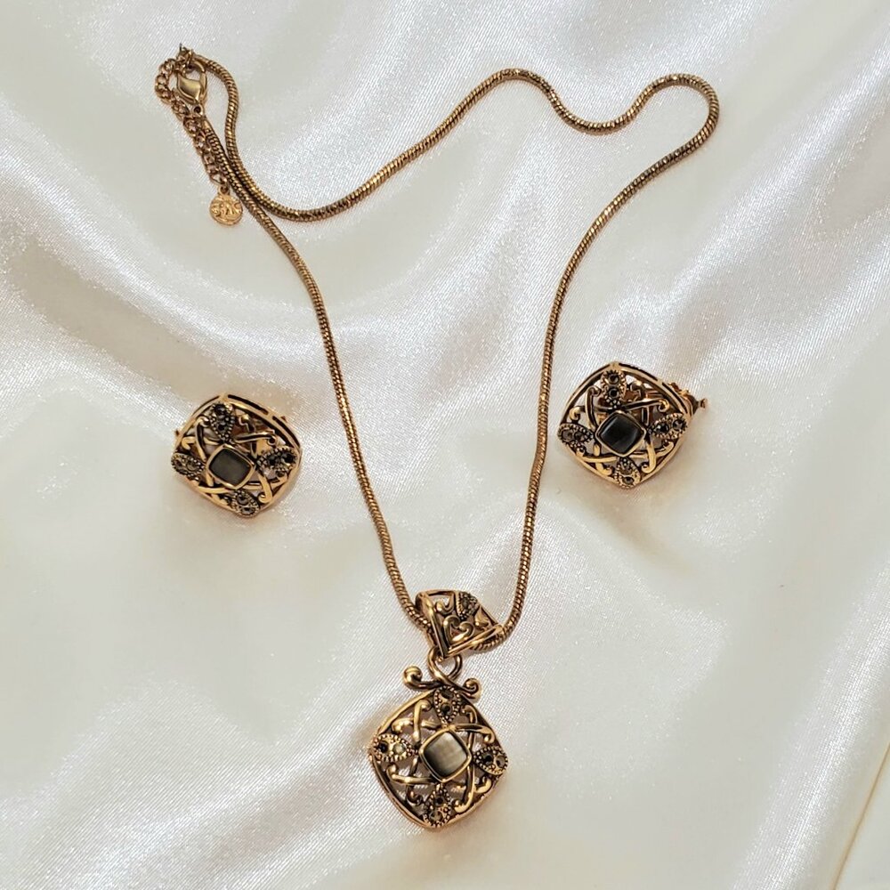 BUTLER 5th Avenue Collection Necklace & Matching Clip-On Earrings Set ✨